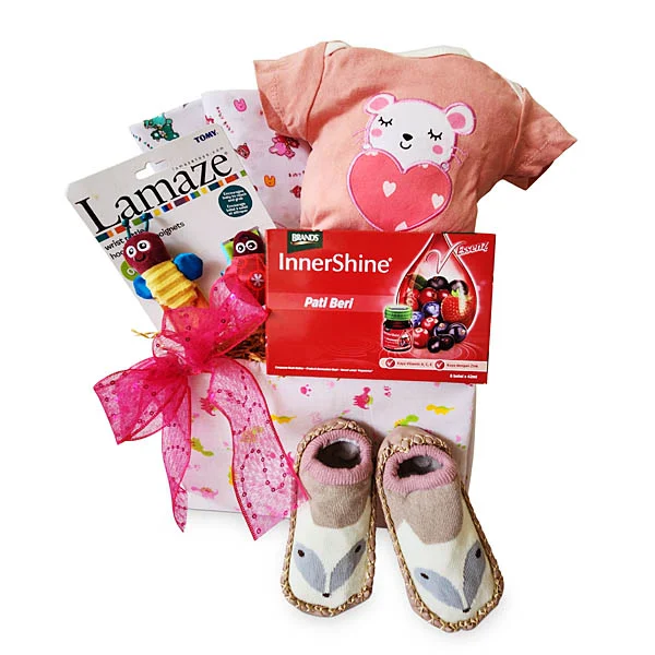 Carter Baby - Shower Newborn Hamper